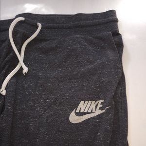 Nike grey cropped drawstring sweatpants
